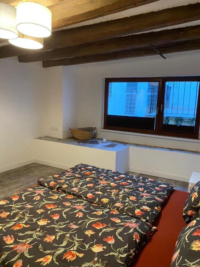 Schoene Ferienwohnung Gewoelbekeller Fachwerkhaus Bacharach Buitenkant foto